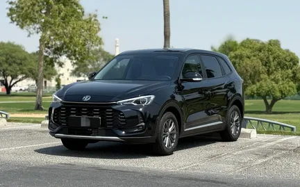 MG ZS  2025